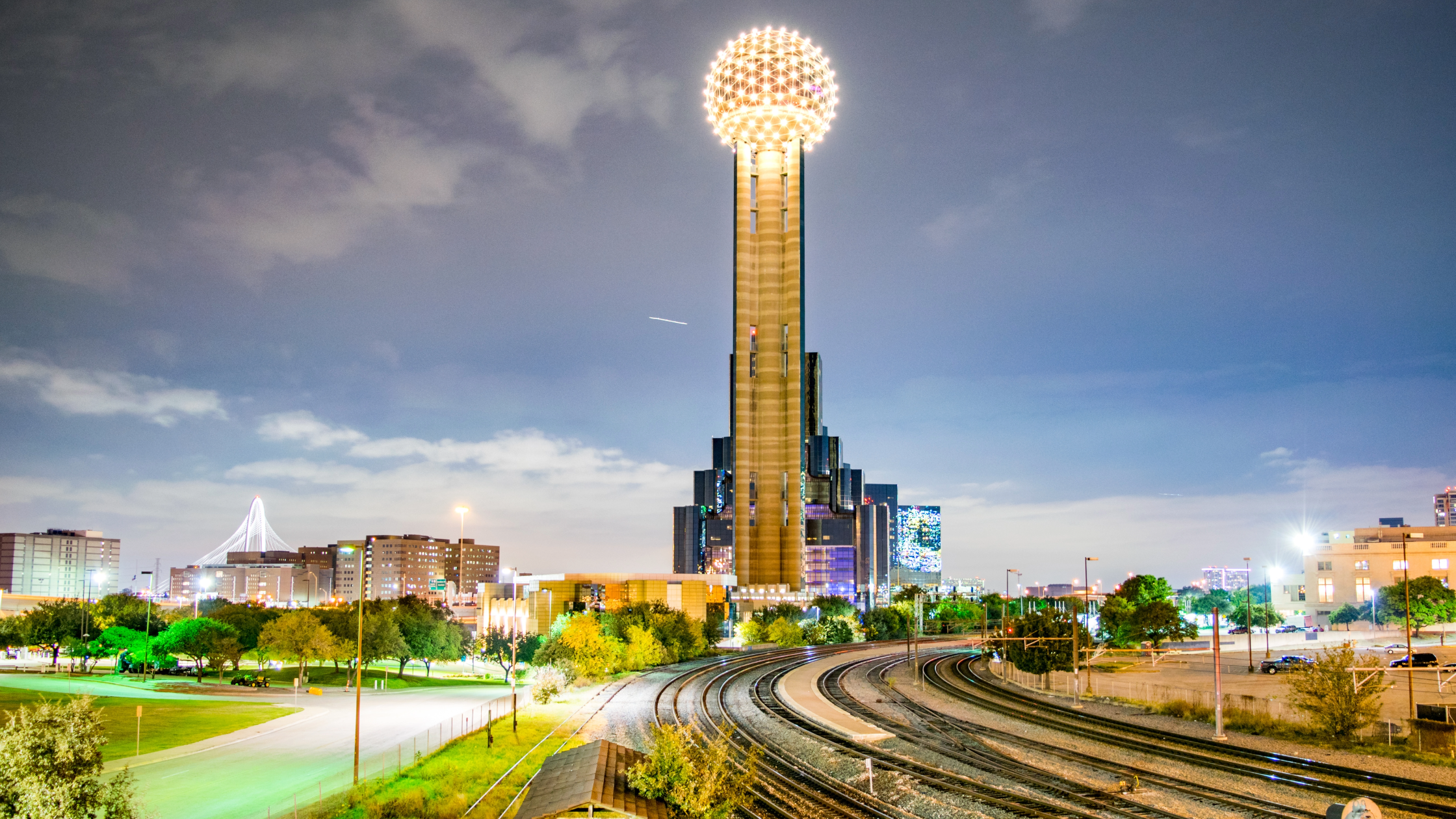 Why We Love Dallas More than Fort Worth